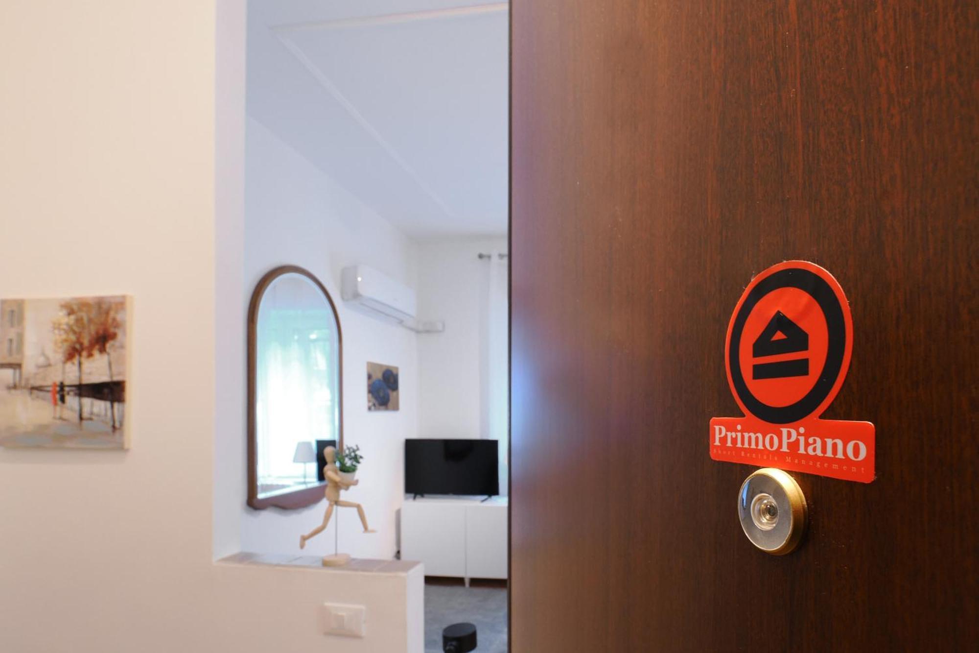 Apartamento Primopiano - Promessi Sposi Milán Exterior foto
